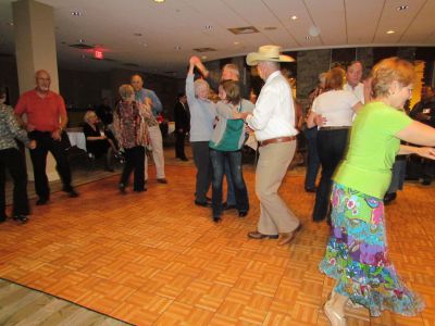 Dancing_1.JPG
